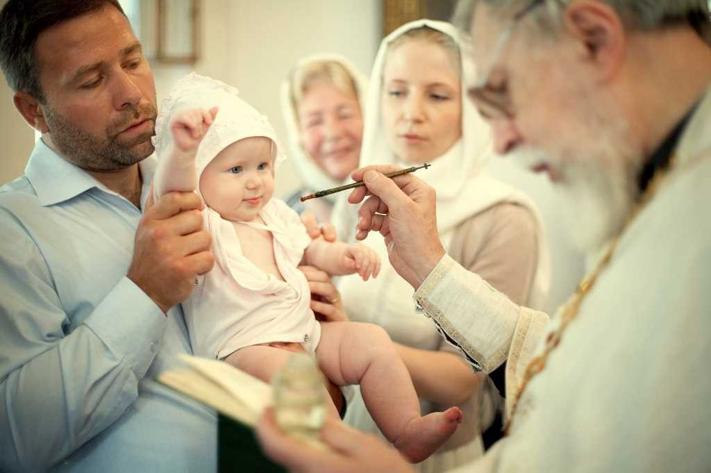 Фото с крестин детей